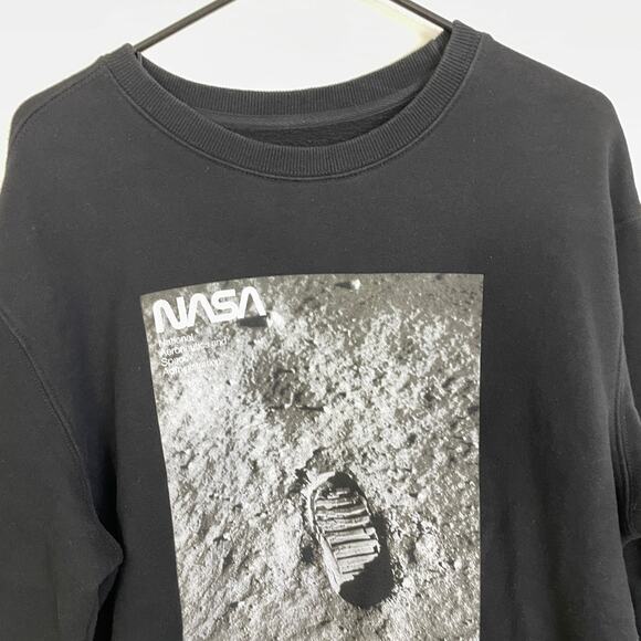 Alpha Industries Sweatshirt Mens XL Black Graphic Moon Landing Pullover Crew * - Picture 3 of 11
